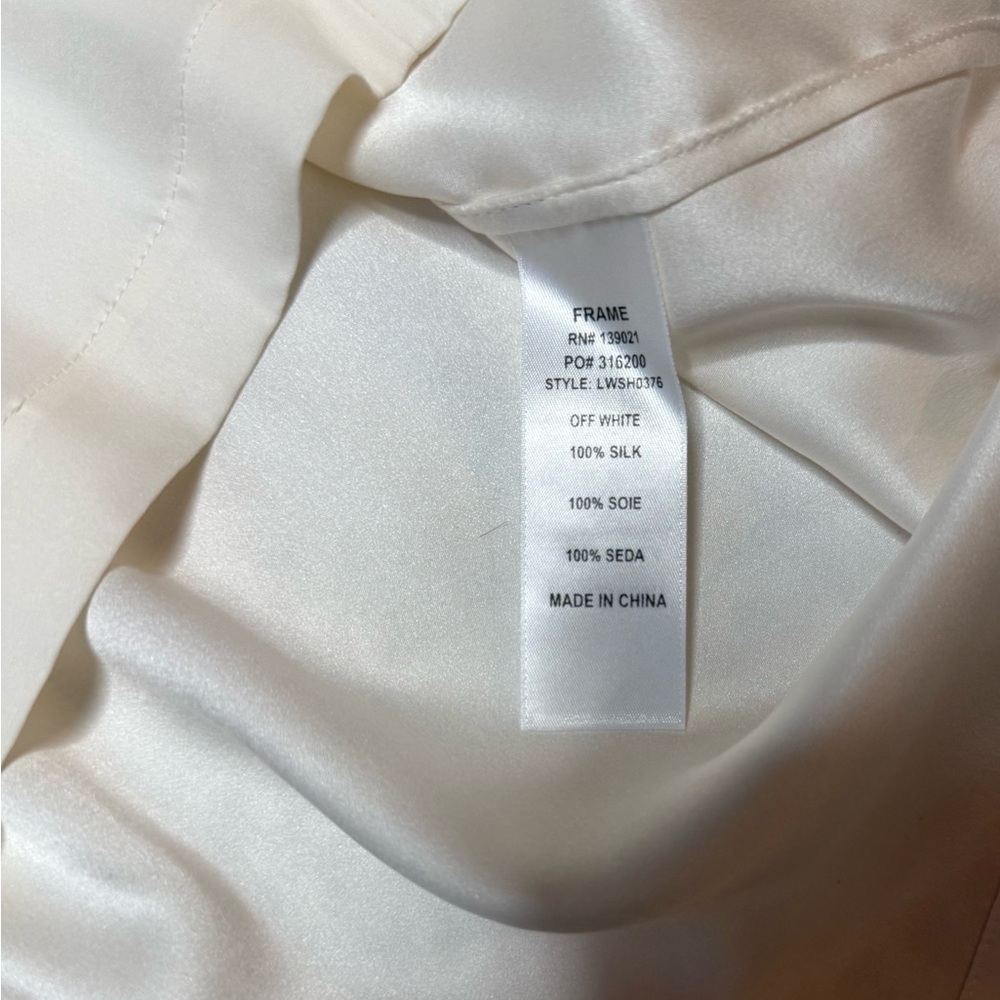 FRAME 100% Silk Long Sleeve VNeck Ivory Blouse SZ M Flowy Beachy Boho Chic - Picture 4 of 9